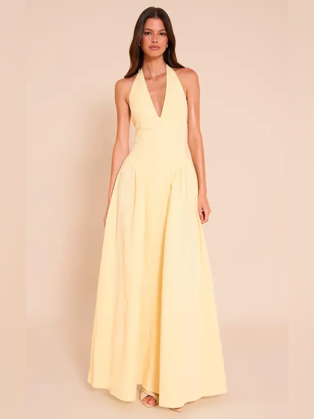 PrettyLittleThing Woven Plunge Halter Neck Maxi Dress in Lemon size 6 US